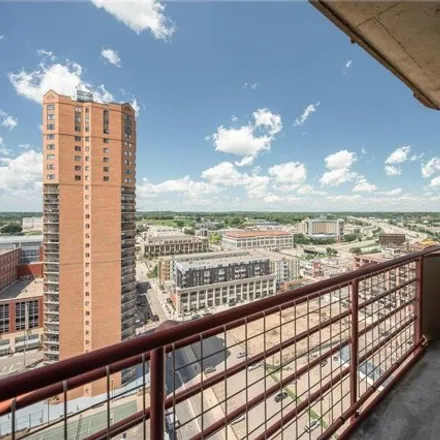 Image 2 - 66 9th St E Unit 2616, Saint Paul, Minnesota, 55101 - Condo for sale