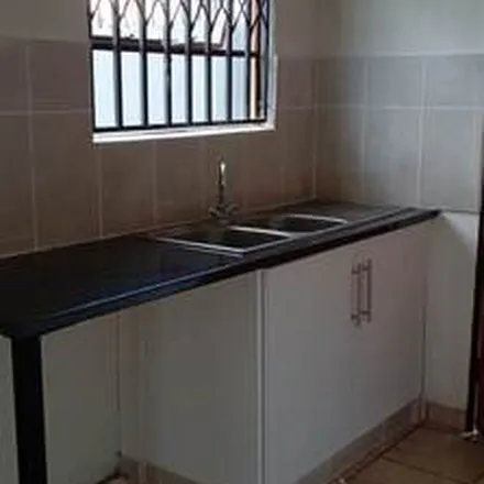 Image 1 - unnamed road, Devland, Soweto, 2095, South Africa - Apartment for rent