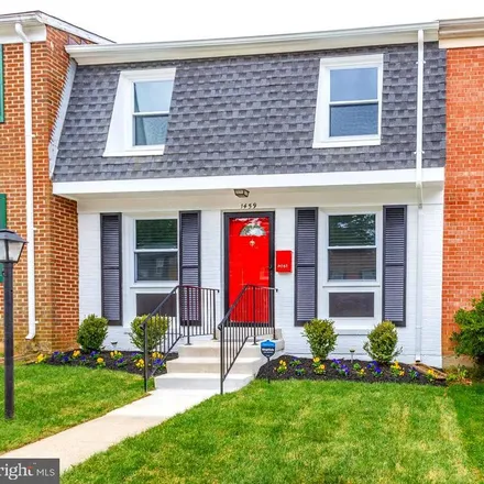Buy this 4 bed townhouse on 1459 Potomac Heights Drive in Fort Washington, MD 20744