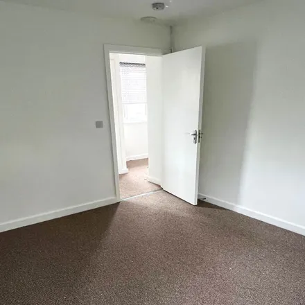 Image 7 - Willow Edge, Stroud, GL2 4BJ, United Kingdom - Apartment for rent