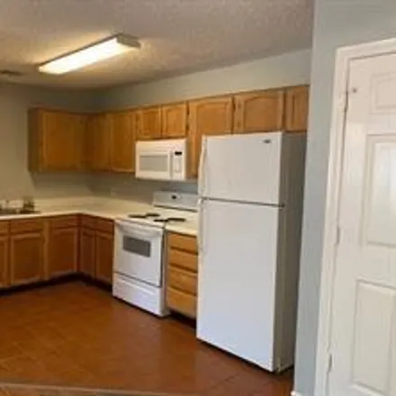 Image 7 - 3840 Devonaire Drive, Fort Worth, TX 76008, USA - Duplex for rent