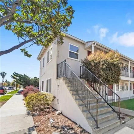 Buy this studio house on 4178 East 10th Street in Long Beach, CA 90804