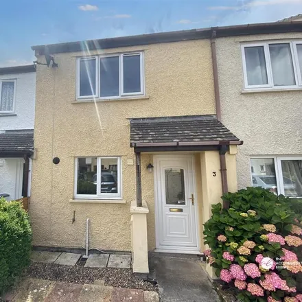 Rent this 2 bed townhouse on 1 Chestnut Grove in Bodmin, PL31 1QD