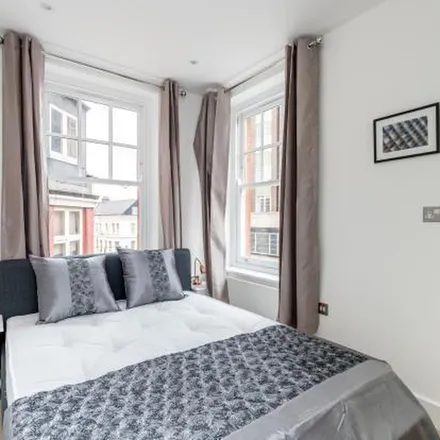 Rent this 2 bed apartment on Chalford in Finchley Road, London