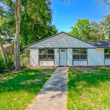 Buy this 3 bed house on 202 Oriole Lane in Audubon Place, Slidell
