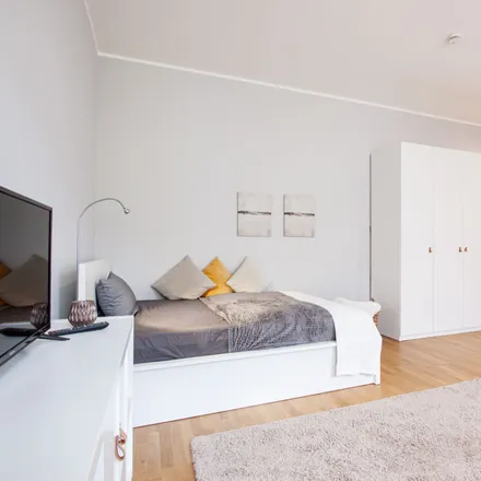 Rent this 1 bed apartment on Oberbilker Allee 17 in 40215 Dusseldorf, Germany