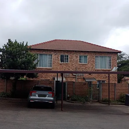 Image 4 - 284 Tin Road, Bromhof, Randburg, 2118, South Africa - Townhouse for rent