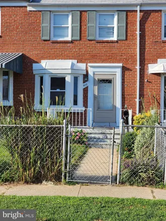 Buy this 2 bed townhouse on 910 Arncliffe Road in Essex, MD 21221
