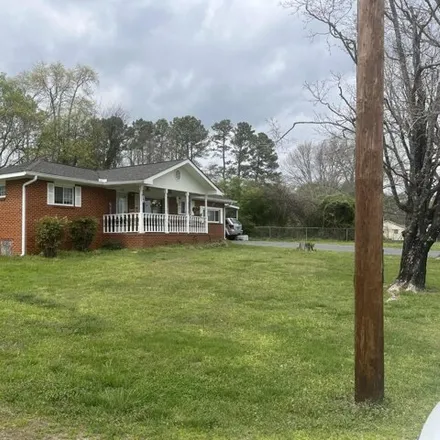 Buy this 3 bed house on 270 US 27;GA 1 in Walker County, GA 30707