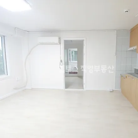Rent this 3 bed apartment on 서울특별시 강남구 도곡동 950-2