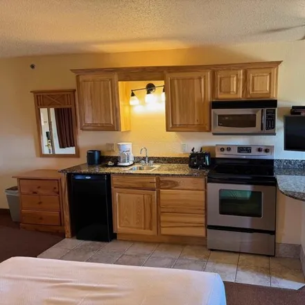 Image 3 - Chula Vista Resort, Golden Drive, Dell Prairie, Adams County, WI 53965, USA - Condo for sale