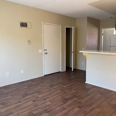 Image 5 - 4122 Marlborough Avenue, San Diego, CA 92105, USA - Apartment for rent
