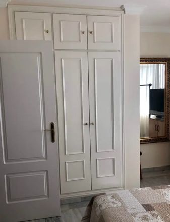 Rent this 3 bed room on Av. del Limonar in 29604 Marbella, Málaga