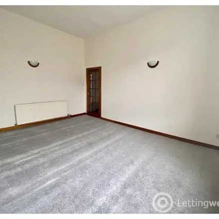 Image 2 - Pro-Am Cycles, 60 Wellgate Street, Larkhall, ML9 2AG, United Kingdom - Apartment for rent