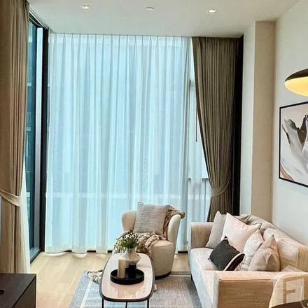 Rent this 1 bed apartment on 28 in Chit Lom Road, Ratchaprasong