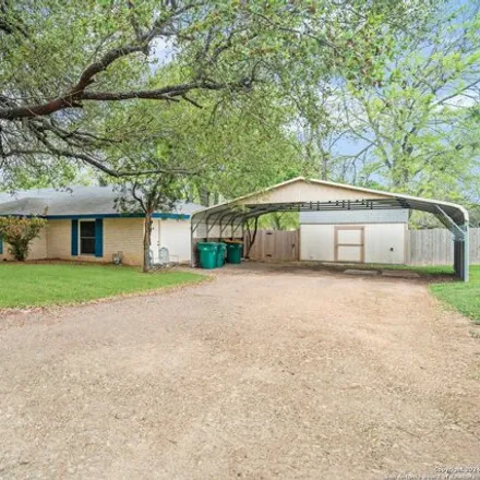 Image 3 - 543 FM 471 North, Castroville, TX 78009, USA - House for sale