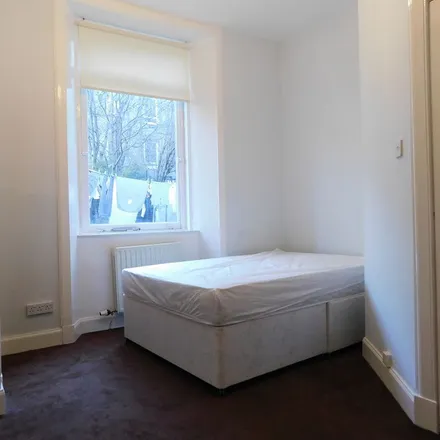 Image 4 - 15 Downfield Place, City of Edinburgh, EH11 2EW, United Kingdom - Apartment for rent
