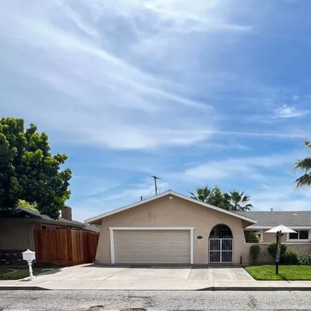Buy this 3 bed house on 2364 Mission Street in Turlock, CA 95380