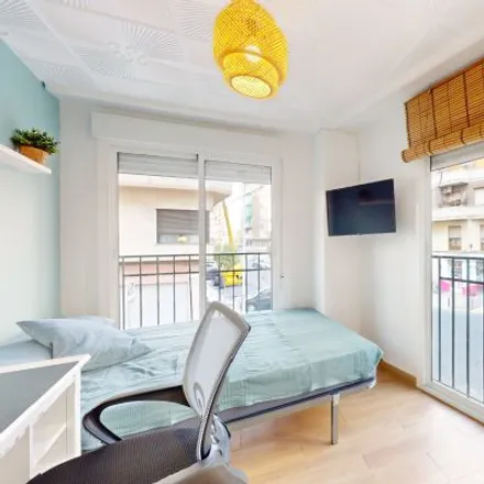 Rent this 3 bed room on carrer Antonio Machado in 19, 03201 Elx / Elche