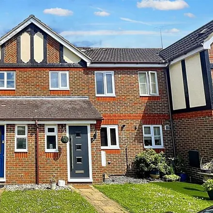 Rent this 2 bed townhouse on Ridgeways in Harlow, CM17 9HH