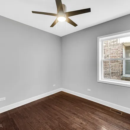 Image 7 - 8117 South Marshfield Avenue, Chicago, IL 60620, USA - Duplex for sale