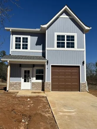 Buy this 3 bed house on 1511 West Quitman Street in Iuka, MS 38852