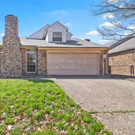 Rent this 3 bed house on 2705 Pinery Lane in Richardson, TX 75080