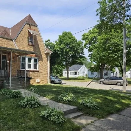 Buy this 3 bed house on 2700 West Stark Street in Milwaukee, WI 53209