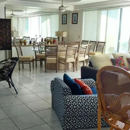 Rent this 4 bed apartment on Calle Francia in Fraccionamiento Deportivo, 39300 Acapulco