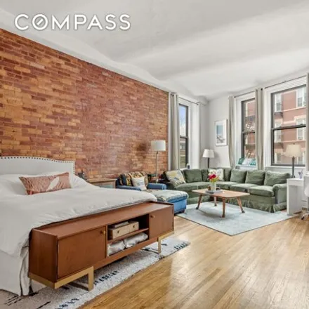 Rent this studio condo on 191 West 4th Street in New York, NY 10014