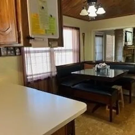 Image 7 - 998 Chestnut Oak Court, Euless, TX 76039, USA - House for sale