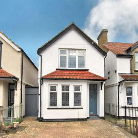 Buy this 3 bed house on Albert Road in London, TW3 3RN
