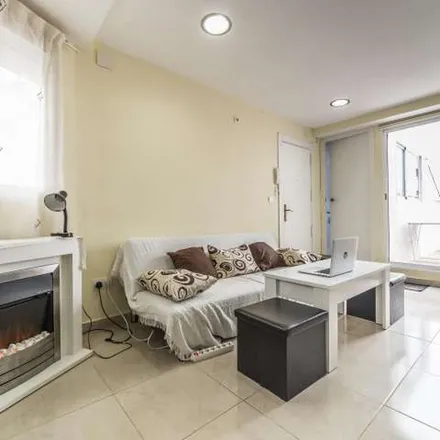 Image 2 - Carrer de la Marina, 18, 46011 Valencia, Spain - Apartment for rent