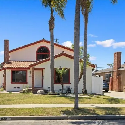 Buy this 5 bed house on 830 E Terrace Dr in Long Beach, California