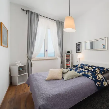 Image 1 - 52440, Croatia - Apartment for rent