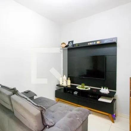 Buy this 2 bed apartment on Rua Tomás de Carvalho in Vila Humaitá, Santo André - SP