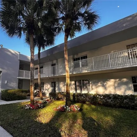 Rent this 3 bed condo on 4253 West Palm Arie Drive in Pompano Beach, FL 33069