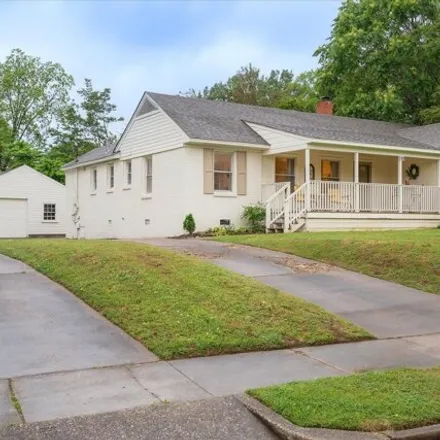 Buy this 3 bed house on 3785 Cardinal Avenue in Hedgemoor, Memphis