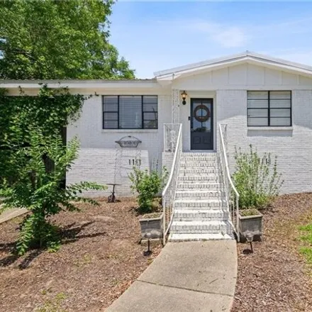 Buy this 3 bed house on 767 Johnson Avenue in Fairhope, AL 36532