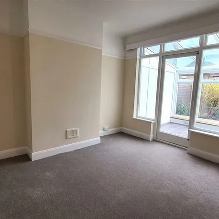 Rent this 4 bed apartment on Crawley Road in London, EN1 2NG