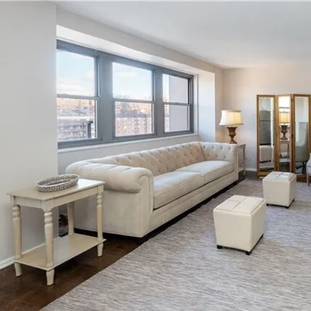 Image 5 - 290 West 232nd Street, New York, NY 10463, USA - Apartment for sale