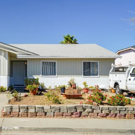 Buy this 3 bed house on 635 Klamath Drive in Suisun City, CA 94585