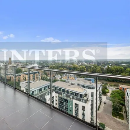 Rent this 3 bed apartment on Cornish House in Pump House Crescent, London