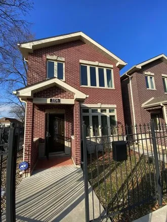 Buy this 4 bed house on 3354 South Oakley Avenue in Chicago, IL 60608