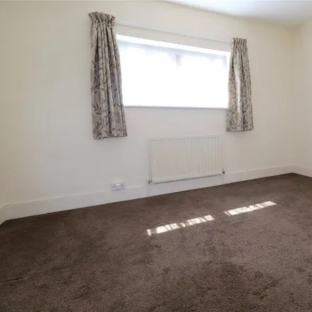 Image 5 - Galley Hill Road, Swanscombe, DA11 9BH, United Kingdom - Townhouse for rent