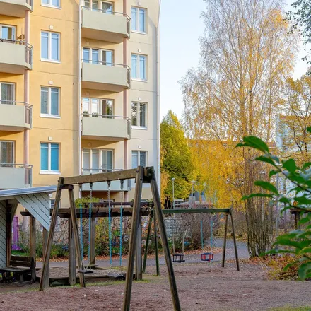 Rent this 3 bed apartment on Tapettikatu 13A in 33270 Tampere, Finland