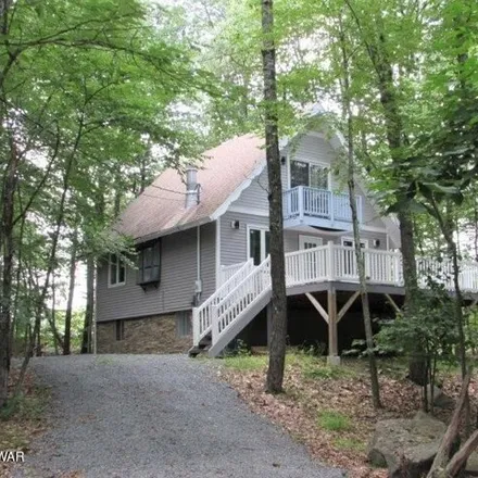 Rent this 3 bed house on 502 Forest Drive in Hemlock Farms, Pike County