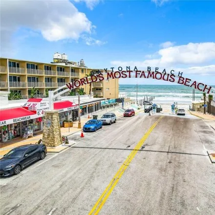 Image 8 - Daytona Inn Beach Resort, South Ocean Avenue, Daytona Beach, FL 32118, USA - Condo for sale