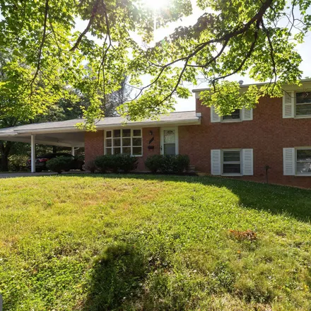 Image 4 - 5101 Ampthill Drive, Lincolnia Park, Fairfax County, VA 22312, USA - House for rent