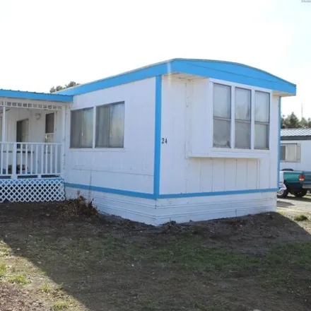 Buy this studio apartment on Housel Middle School in 2001 Highland Drive, Prosser